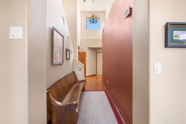 13205 Buckskin Road NE, Albuquerque, NM 87111