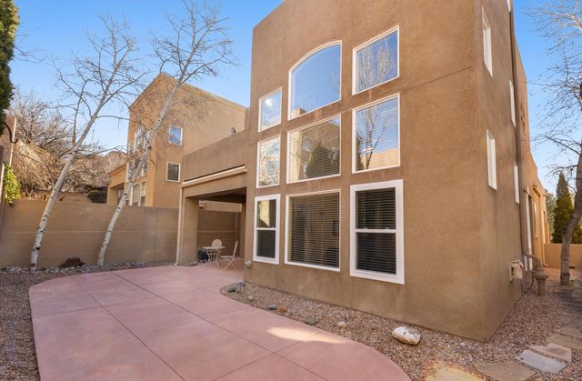 13205 Buckskin Road NE, Albuquerque, NM 87111