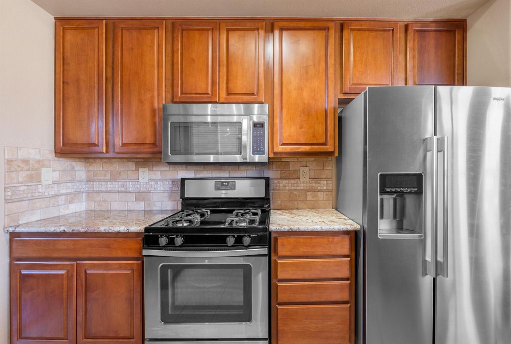 Image 11 of property listing at 13205 Buckskin Road NE, Albuquerque, NM 87111