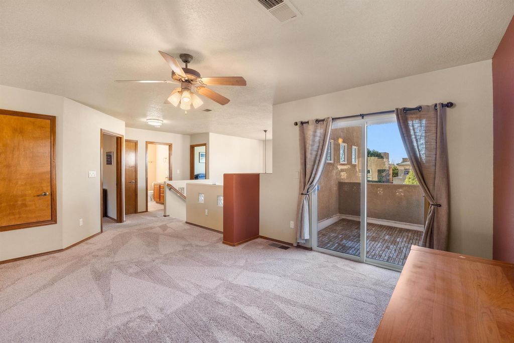 Image 27 of property listing at 13205 Buckskin Road NE, Albuquerque, NM 87111