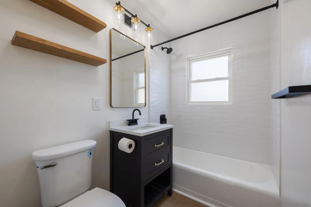 530-32 Delaware St, Imperial Beach, CA 91932