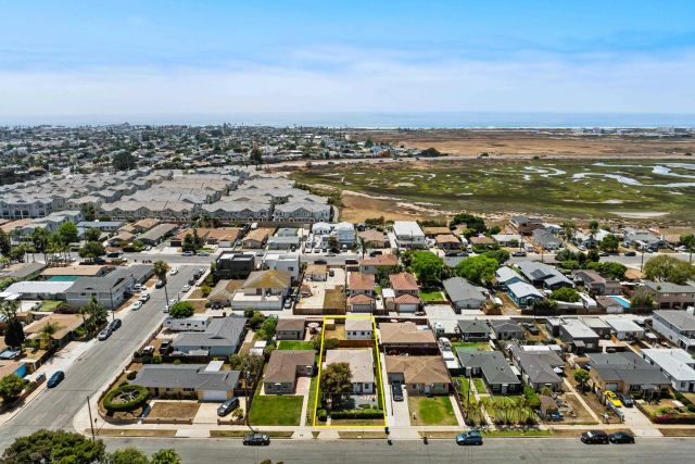 530-32 Delaware St, Imperial Beach, CA 91932