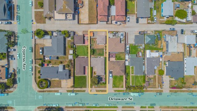530-32 Delaware St, Imperial Beach, CA 91932