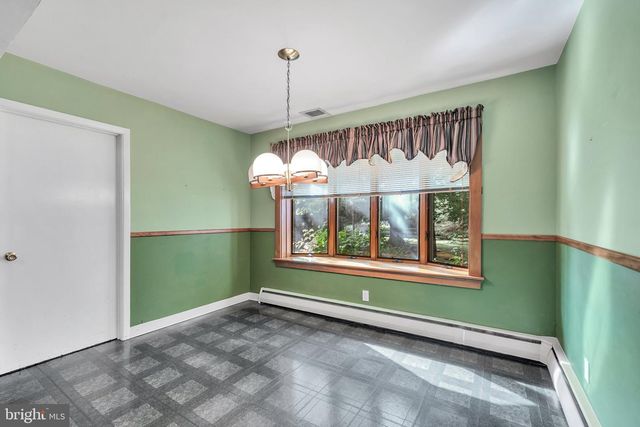 1026 GRAVEL HILL RD, Southampton, PA 18966