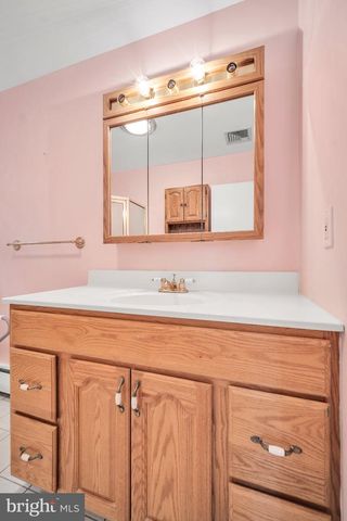 1026 GRAVEL HILL RD, Southampton, PA 18966