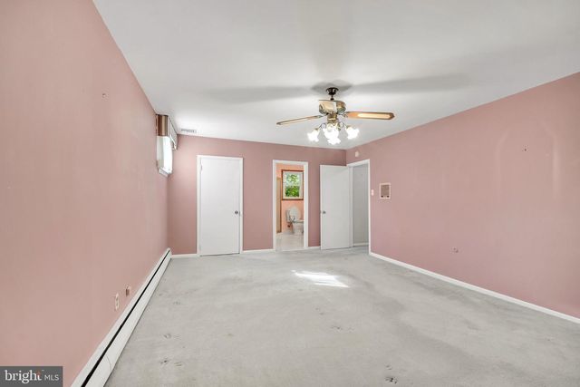 1026 GRAVEL HILL RD, Southampton, PA 18966