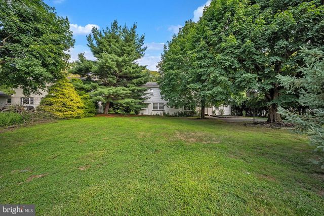 1026 GRAVEL HILL RD, Southampton, PA 18966