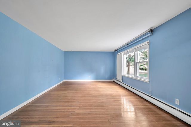 1026 GRAVEL HILL RD, Southampton, PA 18966