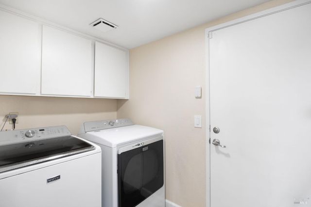 331 Bridgeport Ct, Vacaville, CA 95687