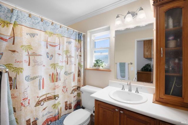 331 Bridgeport Ct, Vacaville, CA 95687