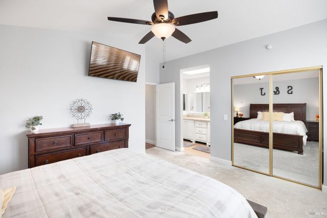 331 Bridgeport Ct, Vacaville, CA 95687