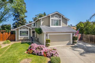 331 Bridgeport Ct, Vacaville, CA 95687