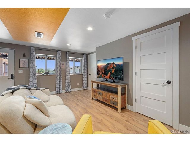 3064 Wildes Rd, Loveland, CO 80538