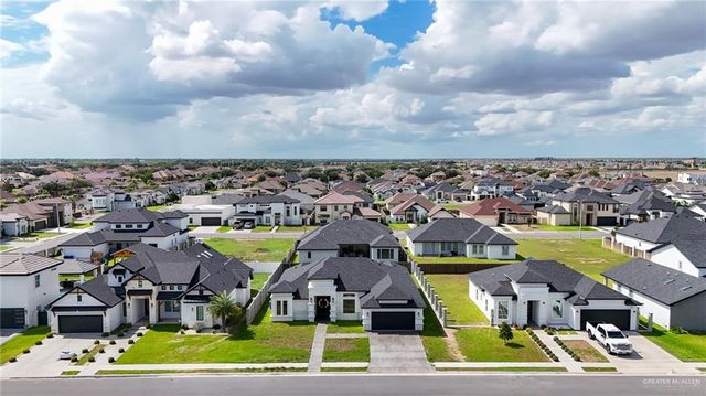 13811 N 34th Lane, Mcallen, TX 78504