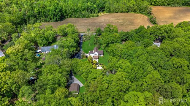 34 Miller Road, Cranbury, NJ 08512