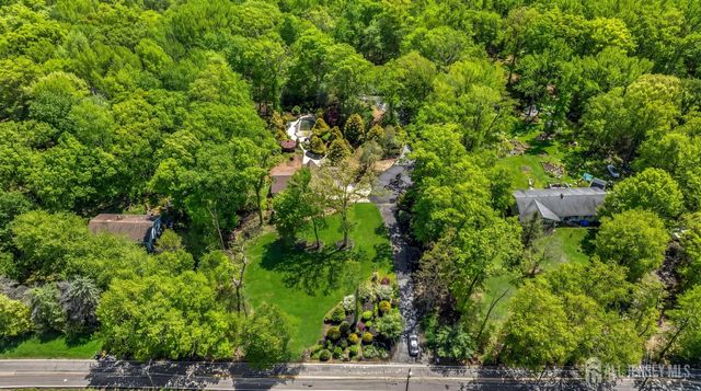 34 Miller Road, Cranbury, NJ 08512