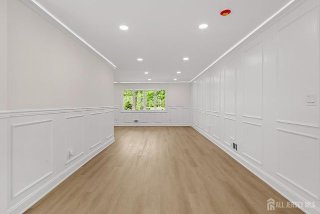 34 Miller Road, Cranbury, NJ 08512