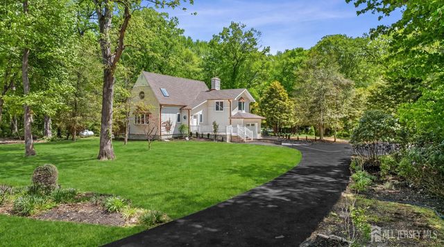 34 Miller Road, Cranbury, NJ 08512