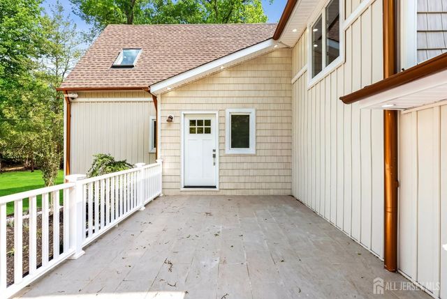 34 Miller Road, Cranbury, NJ 08512