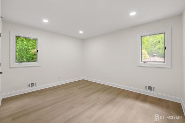 34 Miller Road, Cranbury, NJ 08512