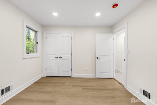 34 Miller Road, Cranbury, NJ 08512