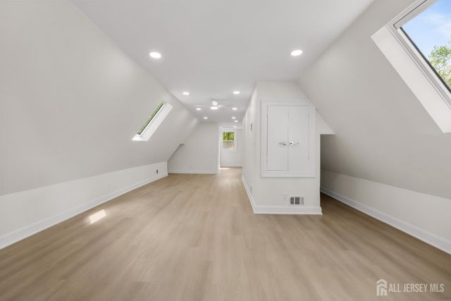 34 Miller Road, Cranbury, NJ 08512