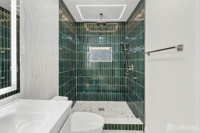 34 Miller Road, Cranbury, NJ 08512