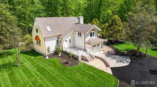 34 Miller Road, Cranbury, NJ 08512