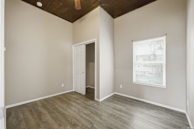 321 Regent, San Antonio, TX 78204