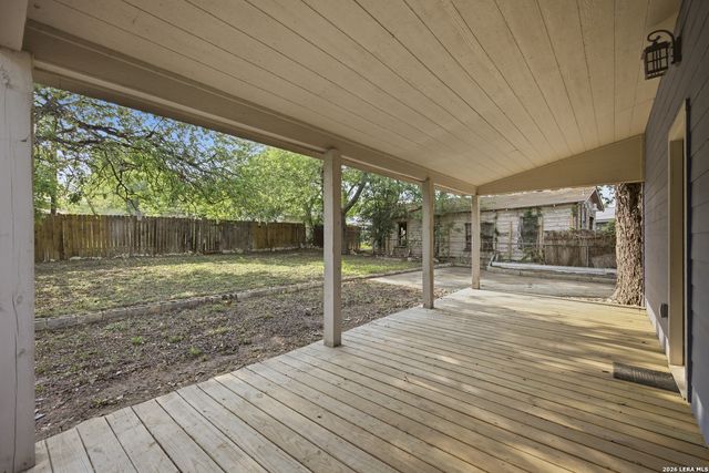 321 Regent, San Antonio, TX 78204