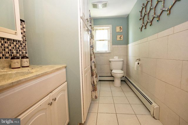 1209 HIGHLAND AVE, Bensalem, PA 19020