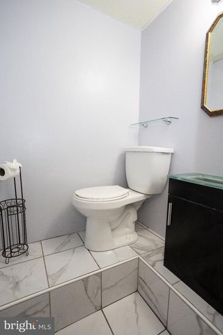 1209 HIGHLAND AVE, Bensalem, PA 19020