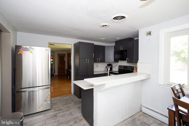 1209 HIGHLAND AVE, Bensalem, PA 19020