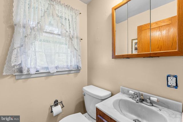 340 HAMPTON DR, Feasterville Trevose, PA 19053