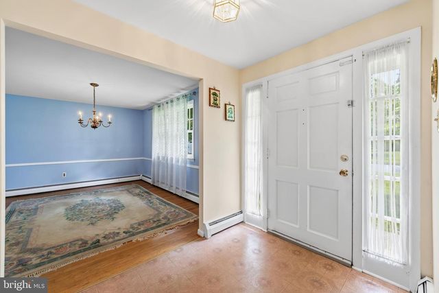 340 HAMPTON DR, Feasterville Trevose, PA 19053