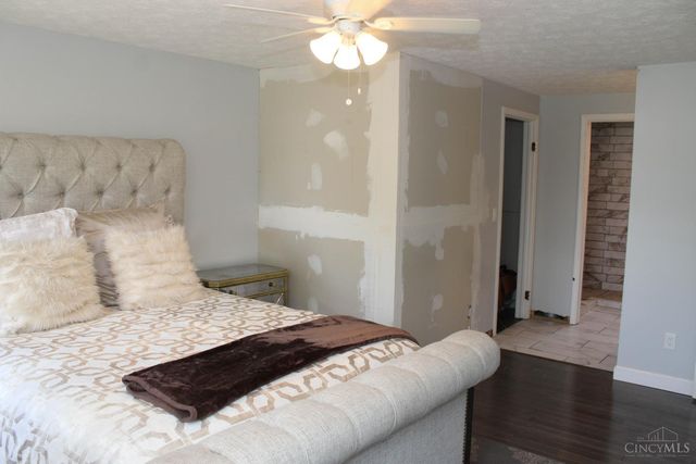 7905 Strawberry Hill Lane, Deerfield Twp., OH 45039
