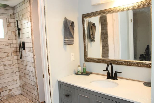 7905 Strawberry Hill Lane, Deerfield Twp., OH 45039
