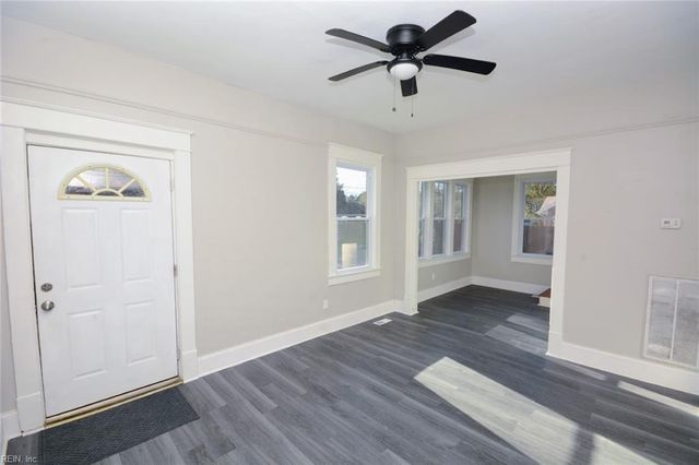 110 E Bay AVE, Norfolk, VA 23503