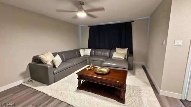 809 Peacock Court, Las Vegas, NV 89145