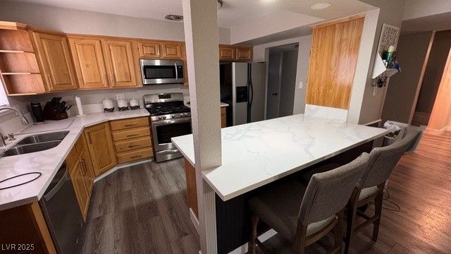 809 Peacock Court, Las Vegas, NV 89145