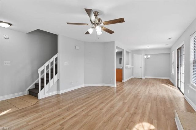 1724 Cottenham LN, Virginia Beach, VA 23454