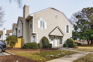 1724 Cottenham LN, Virginia Beach, VA 23454