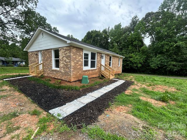 400 Ponderosa Road 14, Stanley, NC 28164