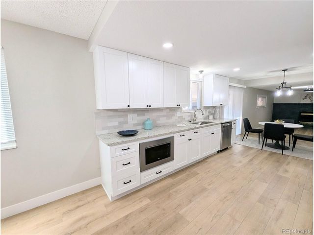 13617 Leo Ct, Littleton, CO 80124