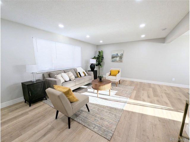 13617 Leo Ct, Littleton, CO 80124