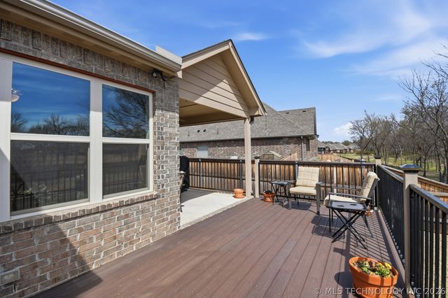 8705 E Hartford Street, Broken Arrow, OK 74014