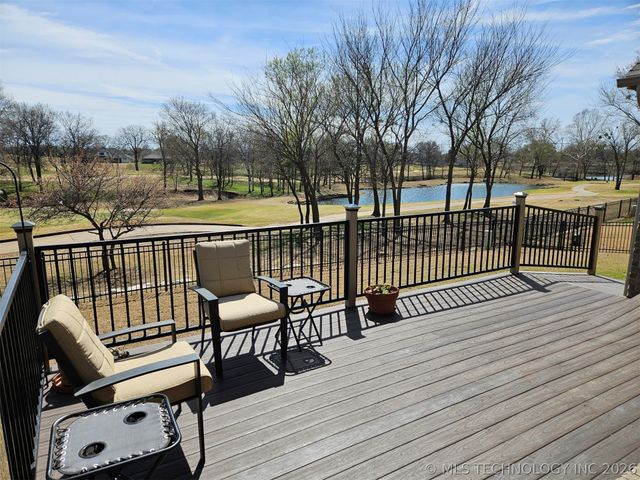 8705 E Hartford Street, Broken Arrow, OK 74014