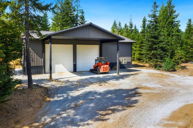 701 Happy Trails Ln, Newport, WA 99156