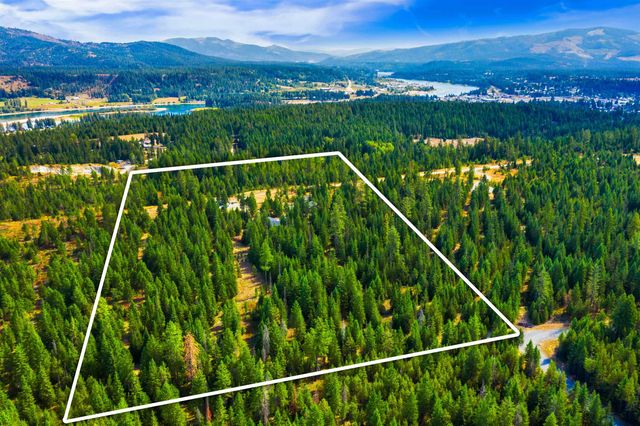 701 Happy Trails Ln, Newport, WA 99156