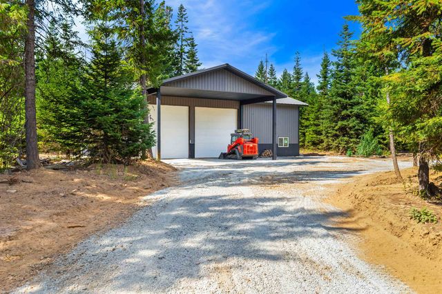 701 Happy Trails Ln, Newport, WA 99156